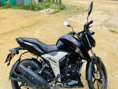 TVS Apache RTR 160 4V